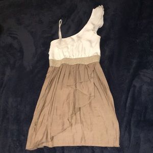 Tan and white cocktail dress size small